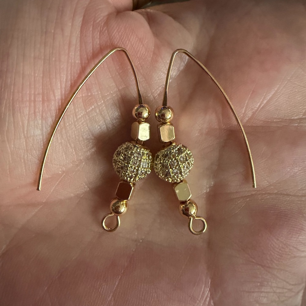 😎Elegant Gold filled & crystal ball Beaded Earrings🥰🥰🥰🥰SIMPLE & ELEGANT 🥀🥀🥀🥀